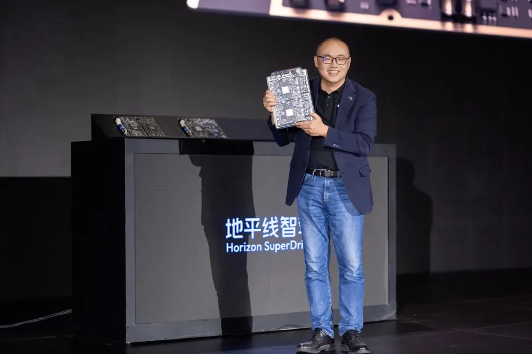 弹夹系统_软硬结合
